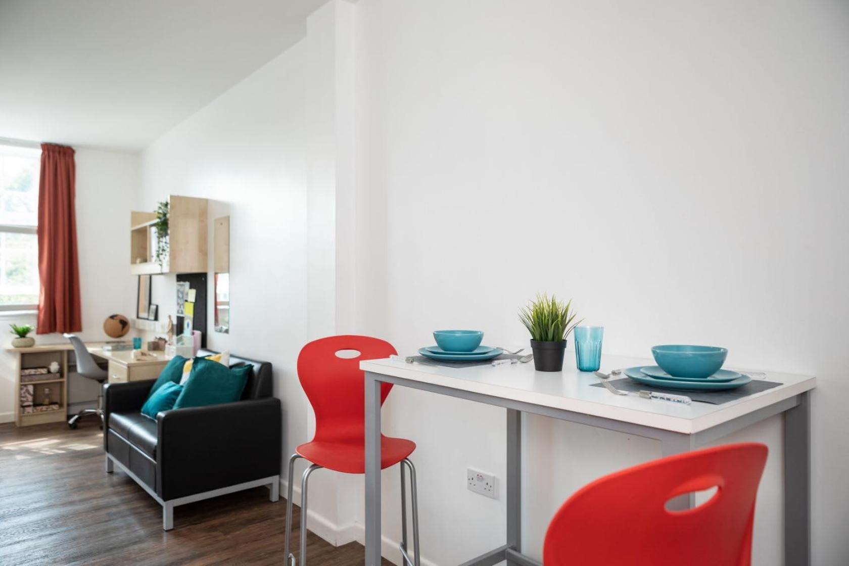 Rusholme Place Apartment *